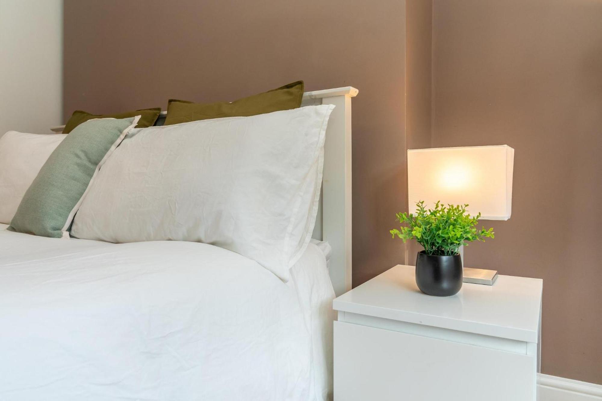 Apartamento Location! 2 Bed/2Bath - Pro Host Londres Exterior foto